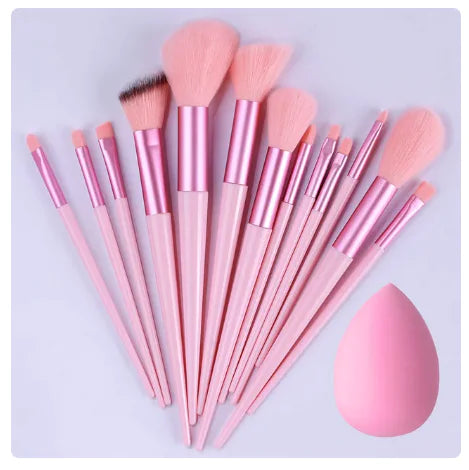 Makeup Brushes and Sponge Set