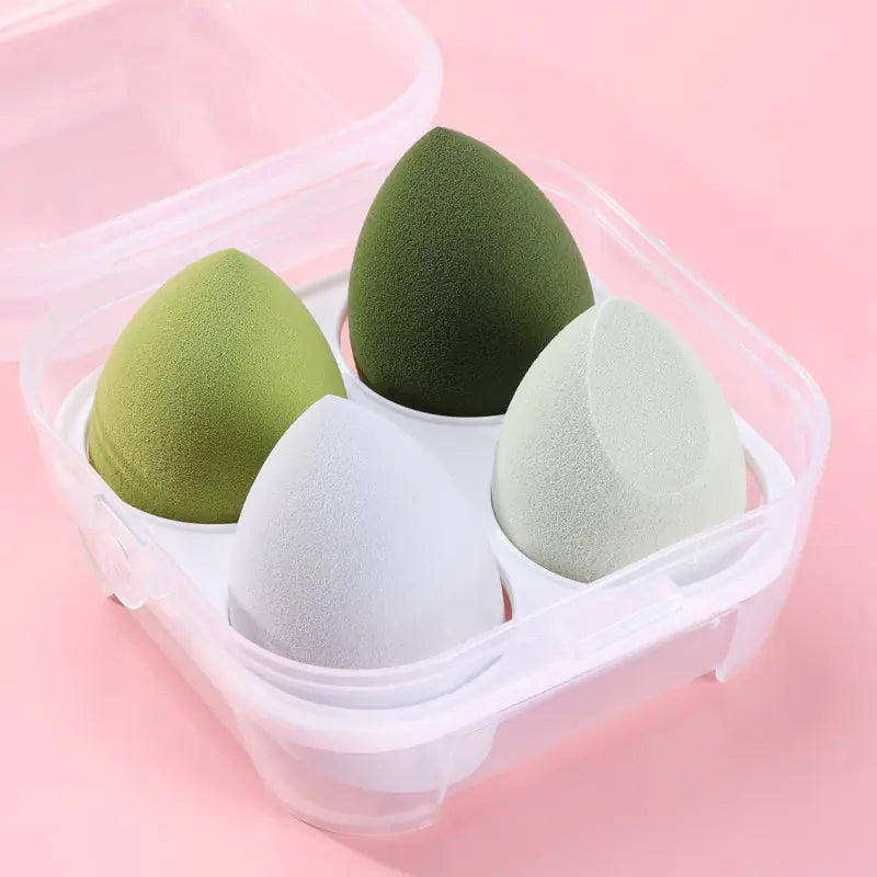 Makeup Sponge green in clear case