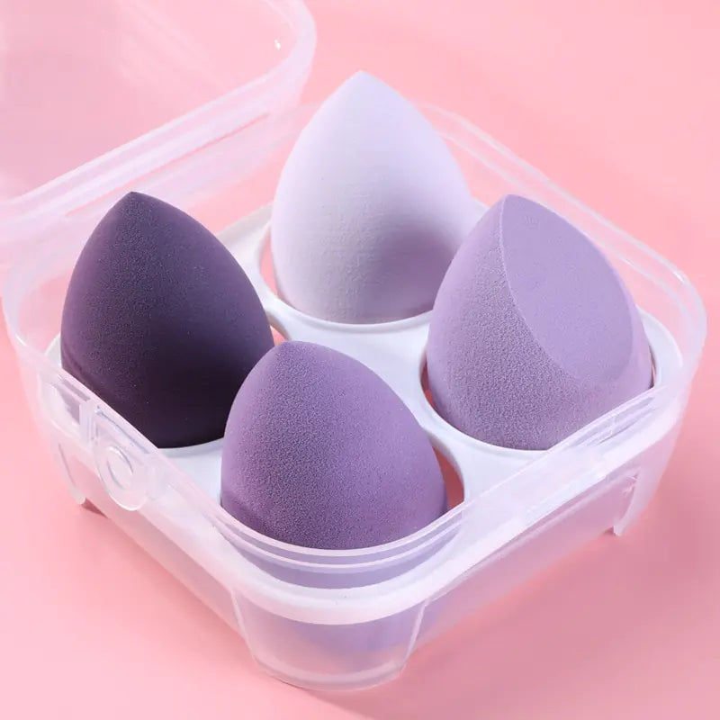 Makeup Sponge purple in clear case