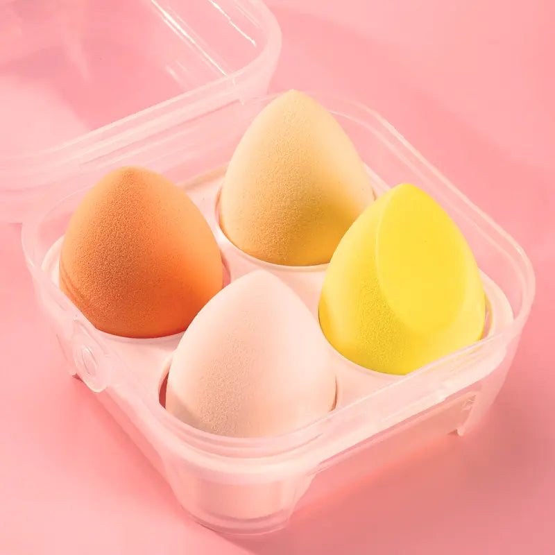 Makeup Sponge yellow in a clear case